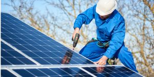 Installation Maintenance Panneaux Solaires Photovoltaïques à Besson